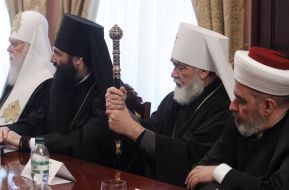 Филарет, Епископ Варсонофий, Митрополит Мефодий и шейх Ахмед Тамим