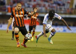 Yaroslav Rakitskiy and Dyemersi Mbokani