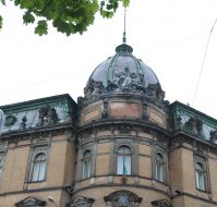Seated Statue of Liberty