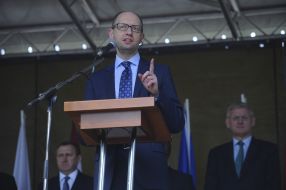 Arseniy Yatsenyuk