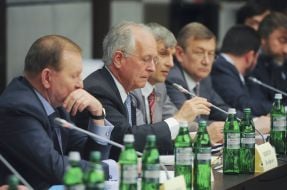 Allukrainian round table of national unity