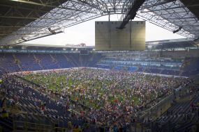 Вболівальники ФК "Дніпро"