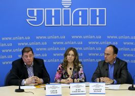 Sergey Grabar, Lidiya Gomolskaya and Aleksey Tselyev