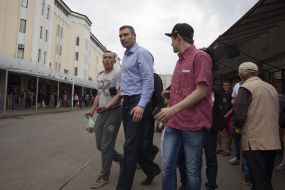 Vitaliy Klichko on Privoz market  in Odessa