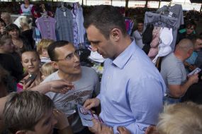 Vitaliy Klichko on Privoz market  in Odessa