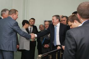 Participants of the Allukrainian round table of national unity