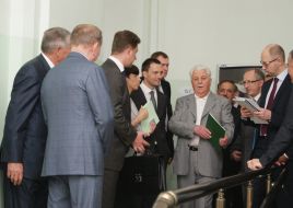 Participants of the Allukrainian round table of national unity