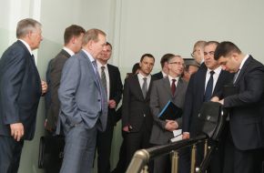 Participants of the Allukrainian round table of national unity