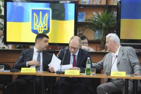 Vladimir Groysman, Arseny Yatsenyuk and Leonid Kravchuk 