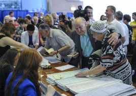 Electors get bulletins for voting