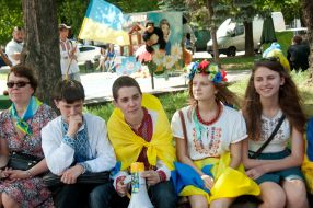 Парад вишиванок у Запоріжжі