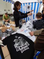 T-shirts with the Putin's portraits