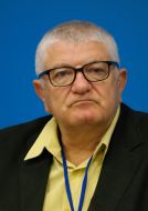 Петар Кинев
