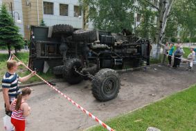 Inverted KamAZ
