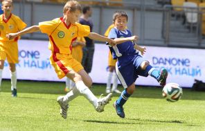 Playing moment of match