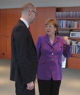 Arseniy Yatsenyuk and Angela Merkel