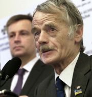 Valentin Nalivaychenko, Mustafa Dzhemilev 