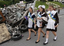 Випускники на Майдані Незалежності