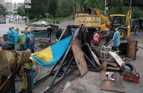 Cleaning of the streets Hrushevskoho