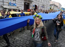 The procession of unity in Kharkov