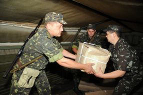 Військовослужбовці