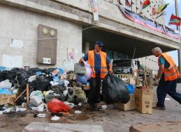 Dismantling of barricades near Donetsk regional administration