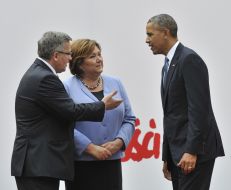 Barack Obama and Bronislaw Komorowski