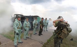 Военнослужащие во время учений