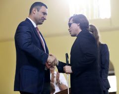 Віталій Кличко та Олександр Пабат