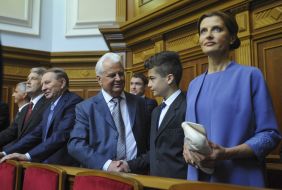 Mikhail Poroshenko, Viktor Yushchenko, Leonid Kuchma and Leonid  Kravchuk