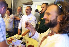 Contest of liqueurs