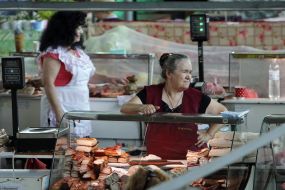 Trade in meat products