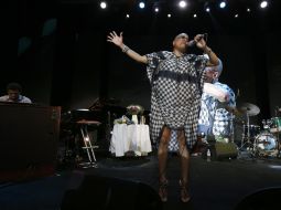 Dee Dee Bridgewater