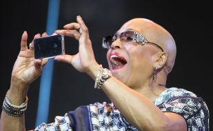 Dee Dee Bridgewater