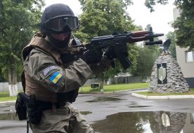 Militiaman during exercise