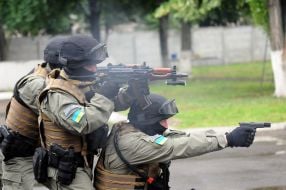 Militiamen during exercise