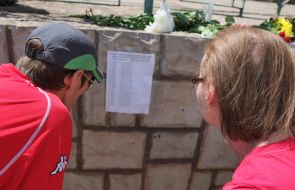 People during the mourning rally