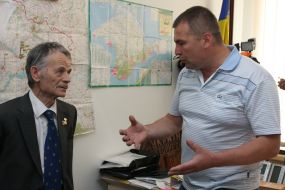 Mustafa Dzhemilev and Yuriy Bereza