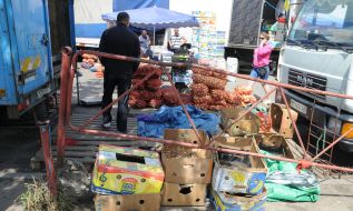 Wholesale fruit and vegetable market "Farmer"