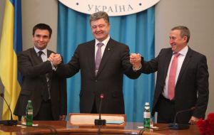 Pavel Klimkin, Petr Poroshenko and Andrey Deshchitsa