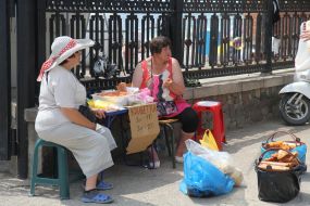 Trade near the beach in Alushta