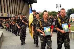 Церемония прощания с погибшими военнослужащими