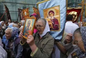 Participants of the Cross procession