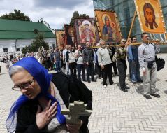 Participants of the Cross procession