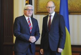 Arseniy Yatsenyuk and Frank-Walter Steinmeier