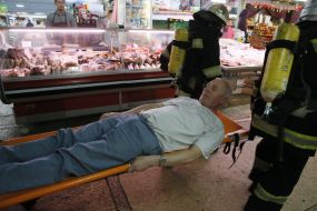 Fire and tactical exercises on Zhitniy market