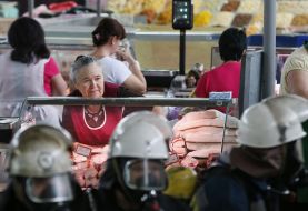 Fire and tactical exercises on Zhitniy market