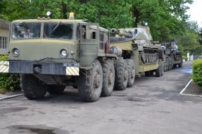 Військова техніка