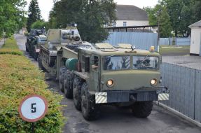 Військова техніка 