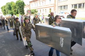 Участники "Парада военно-исторических реконструкций"